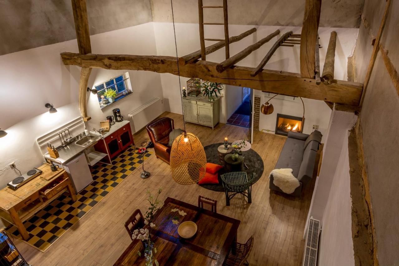 Aan De Holle Weg. Zeer Landelijk Gelegen Verbouwde Stal Tot Woning Nuth 외부 사진