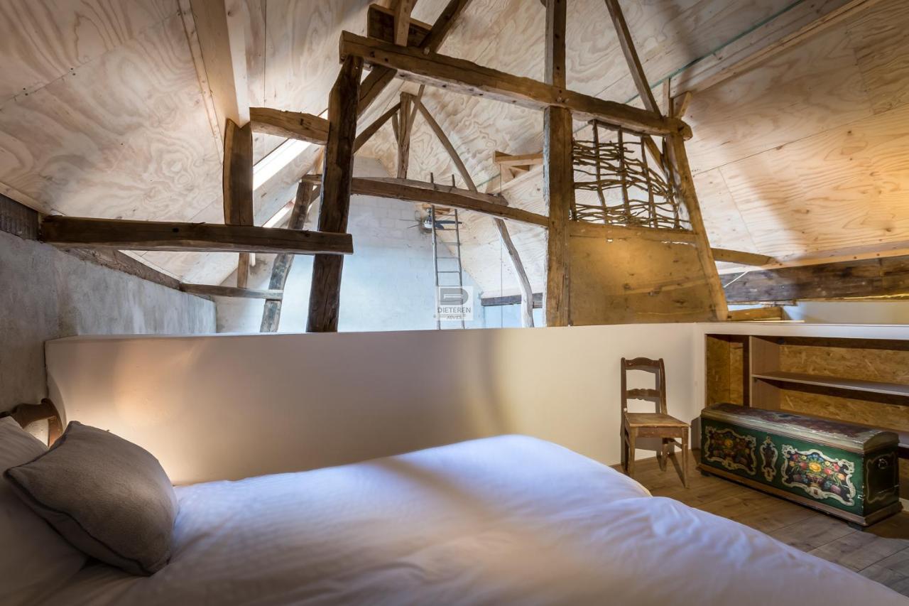 Aan De Holle Weg. Zeer Landelijk Gelegen Verbouwde Stal Tot Woning Nuth 외부 사진